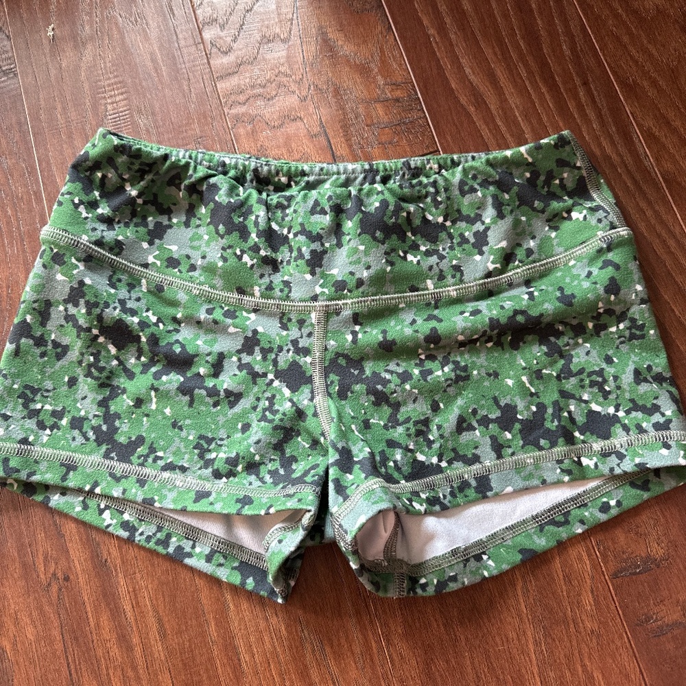 Fleo shorts